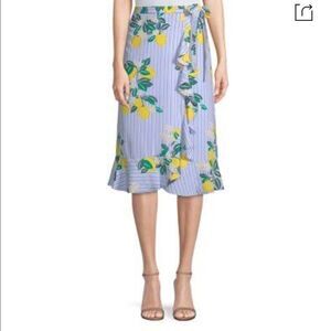 DRAPER JAMES
Lemon‎ Blossom Wrap Skirt In Yellow Multi
